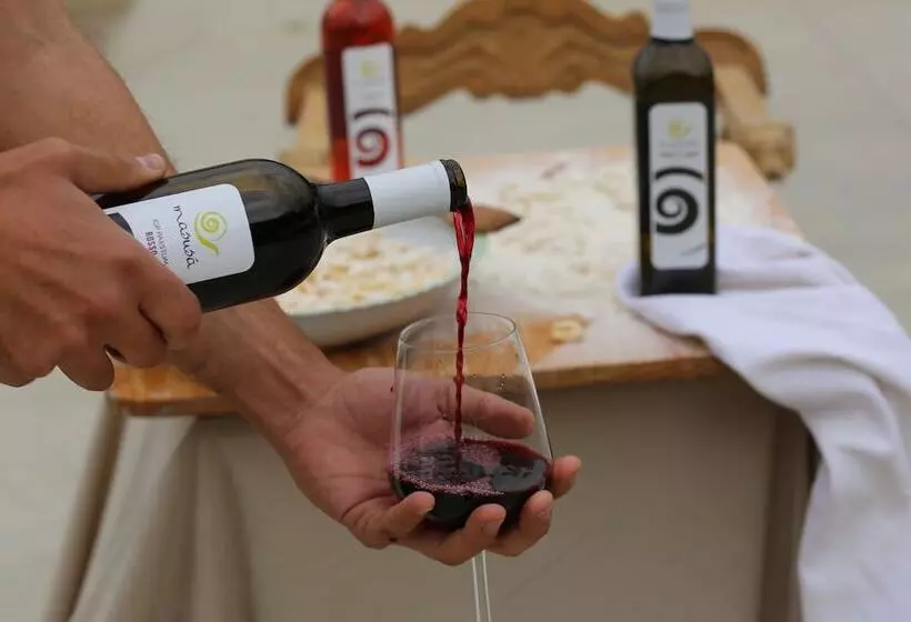 Aamiaismajoitus (B&B) Agri Resort Masusa