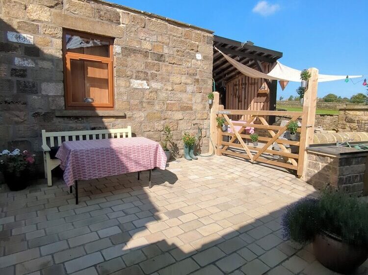 Cozy Cottage Retreat Less Than A Mile From Haworth