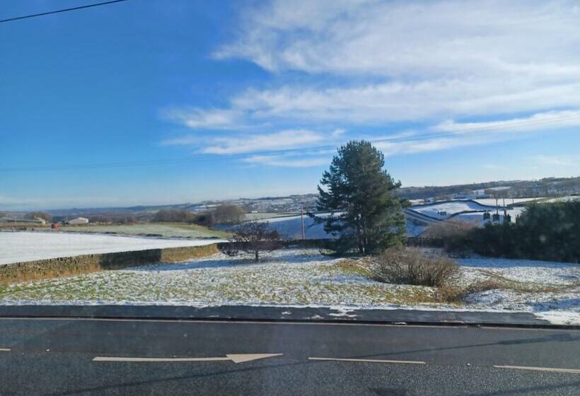 Cozy Cottage Retreat Less Than A Mile From Haworth