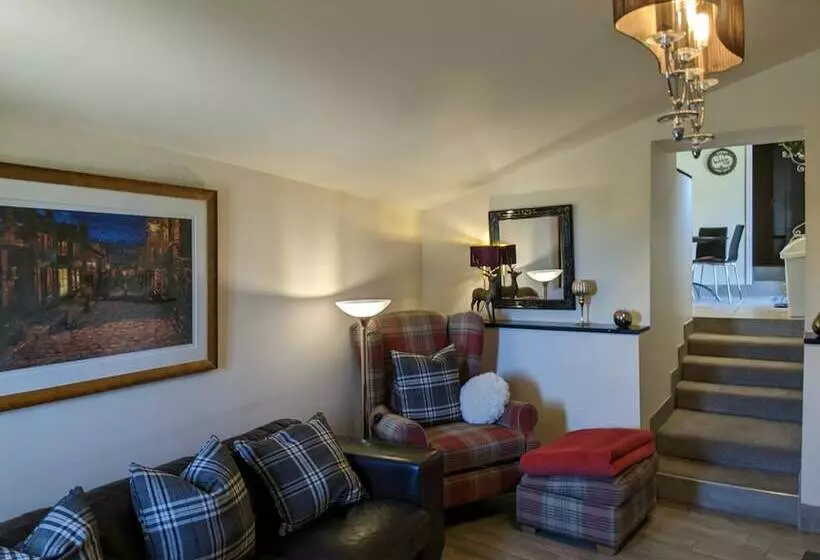 Cozy Cottage Retreat Less Than A Mile From Haworth