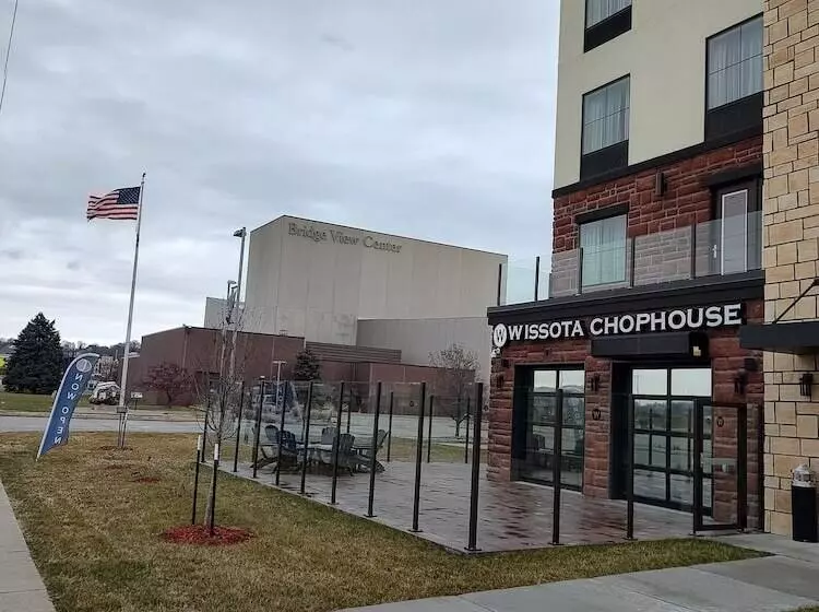 Cobblestone Hotel & Suites   Ottumwa