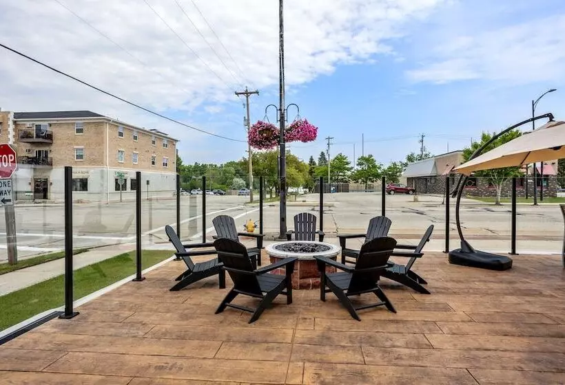 Cobblestone Hotel & Suites   Ottumwa