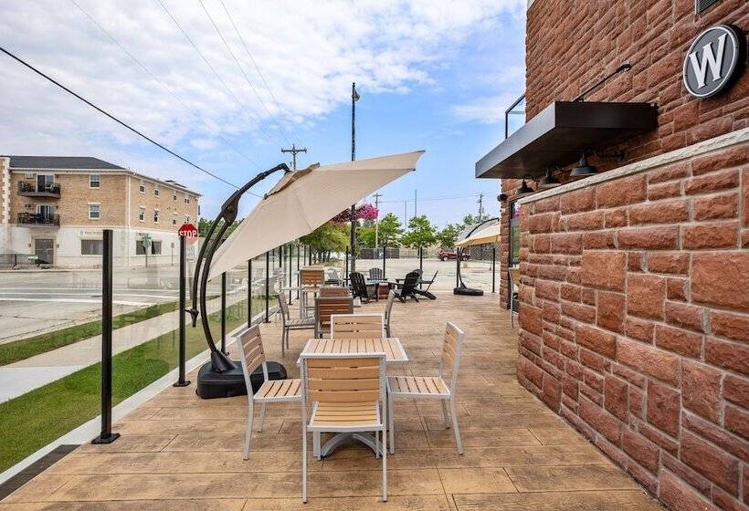 Cobblestone Hotel & Suites   Ottumwa