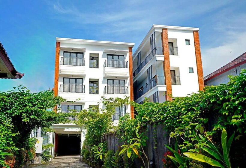 فندق Collection O 90876 Pecatu Residences