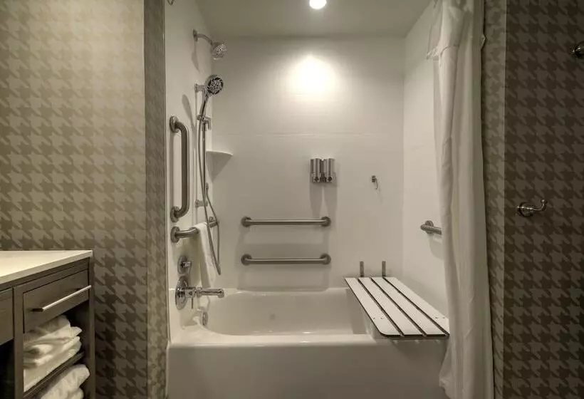 ホテル Home2 Suites By Hilton Allentown Bethlehem Airport