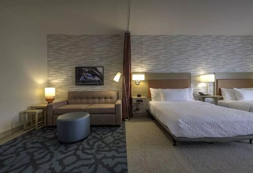 ホテル Home2 Suites By Hilton Allentown Bethlehem Airport