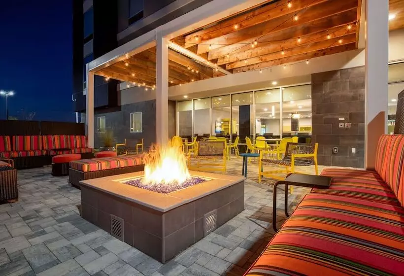 ホテル Home2 Suites By Hilton Calhoun