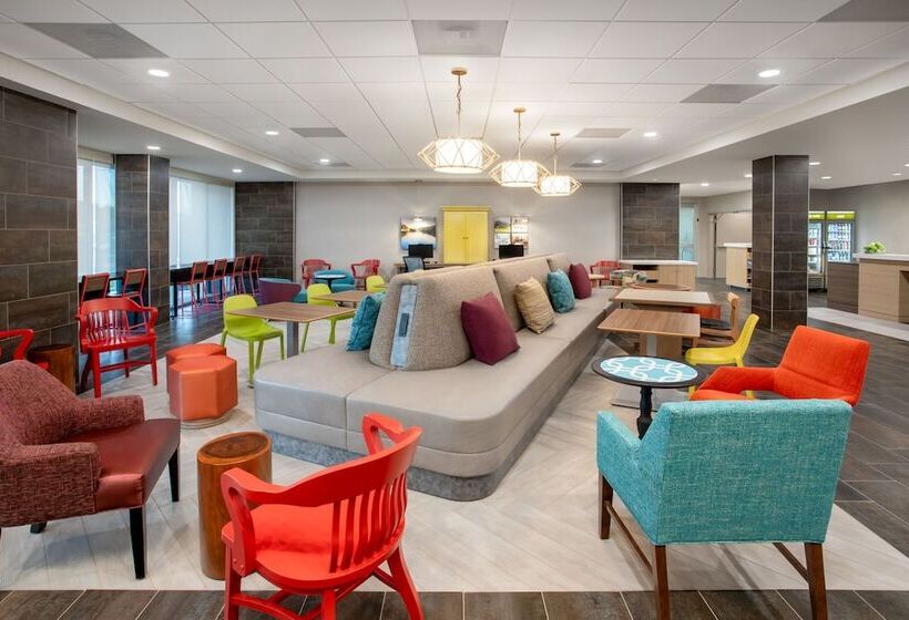 בית מלון כפרי Home2 Suites By Hilton Calhoun