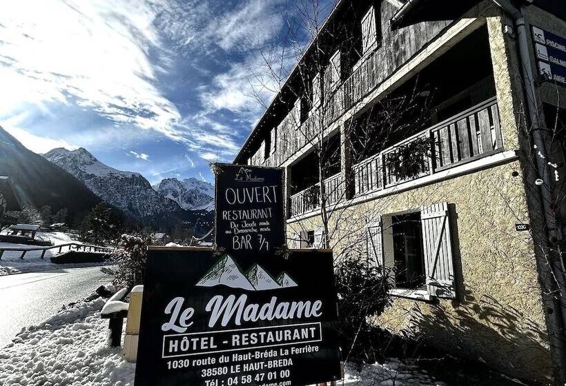 בית מלון כפרי Hôtel Restaurant Le Madame