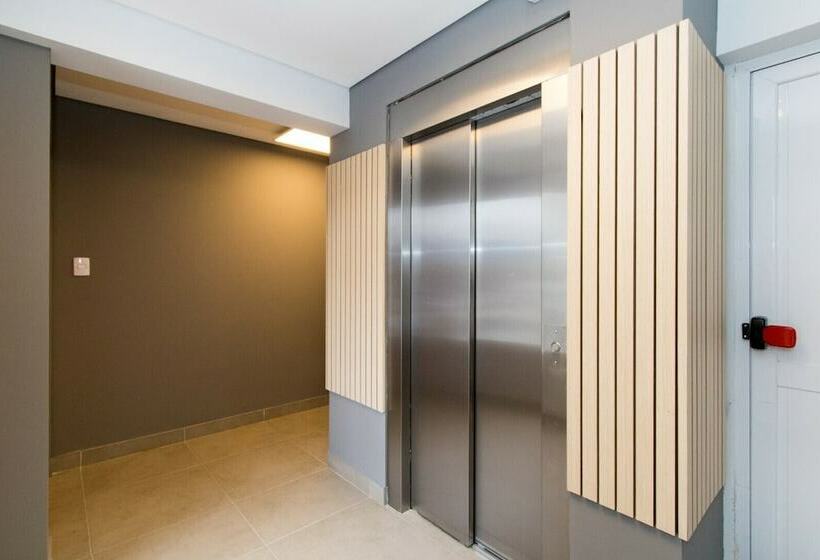 هتل Infinity Ii Apartamentos