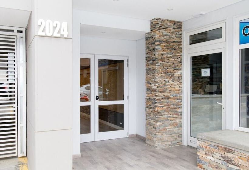 هتل Infinity Ii Apartamentos