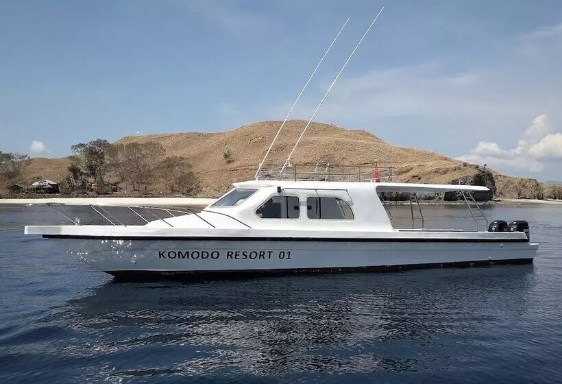 Hotelli Komodo Resort