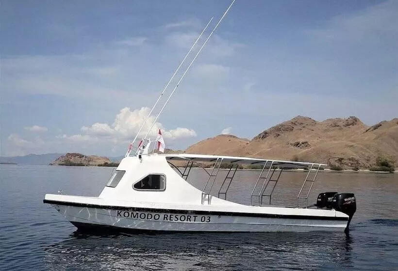 Hotelli Komodo Resort