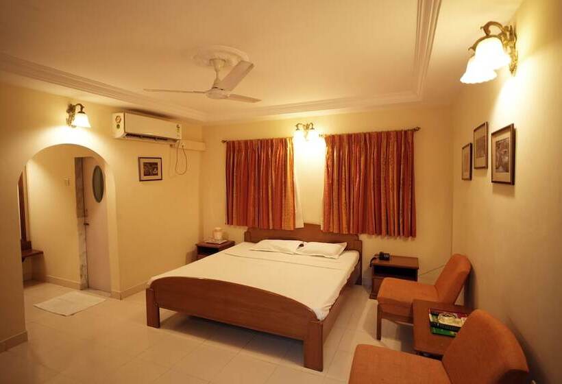 هتل Narayani Heritage