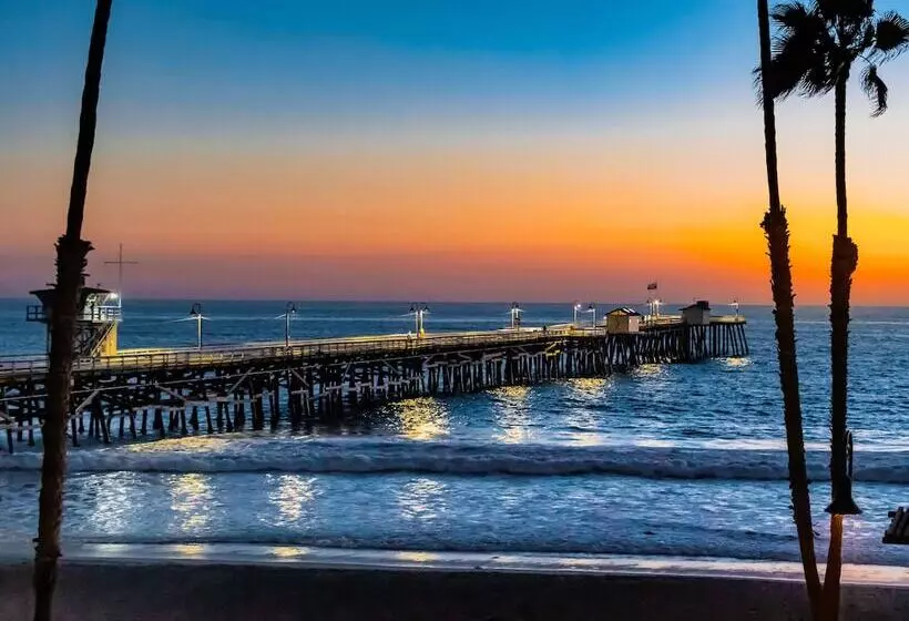 Hotelli North Beach Villa