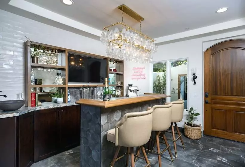 Hotelli North Beach Villa