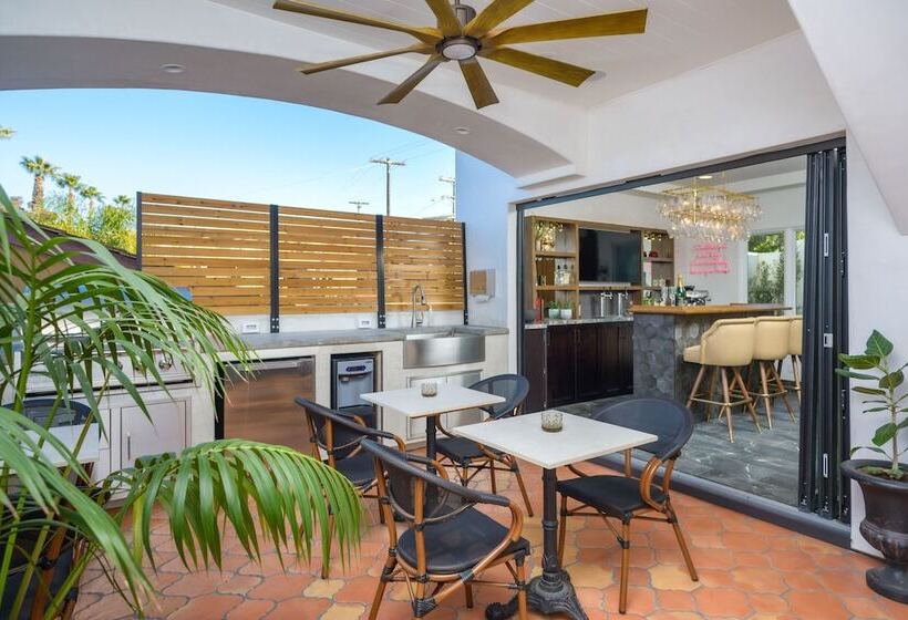 ホテル North Beach Villa