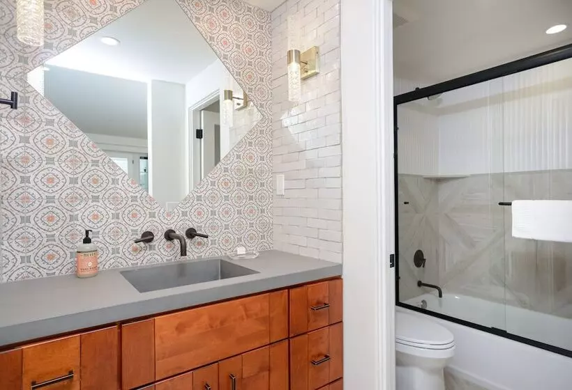 Hotelli North Beach Villa