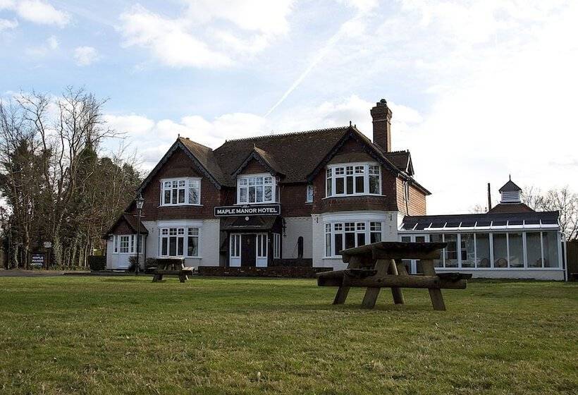 فندق Maple Manor