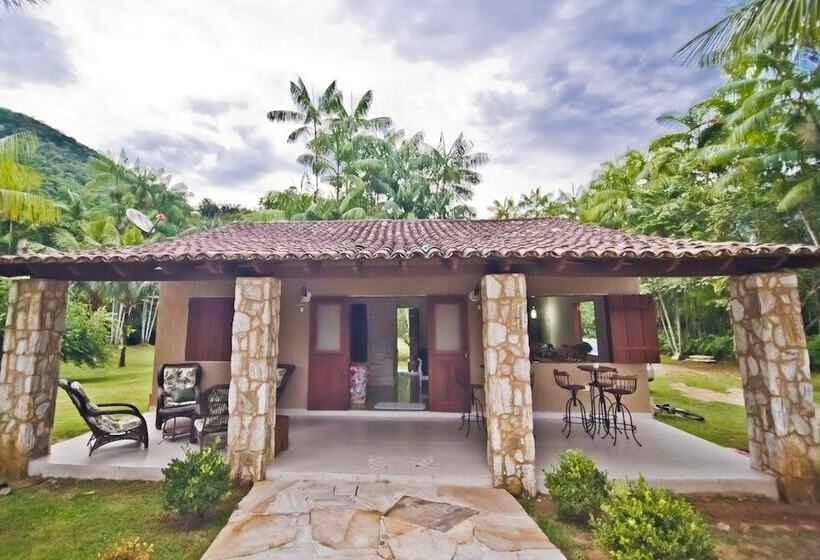 Hotel Vila Noah Pousada