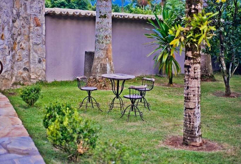 Hotel Vila Noah Pousada