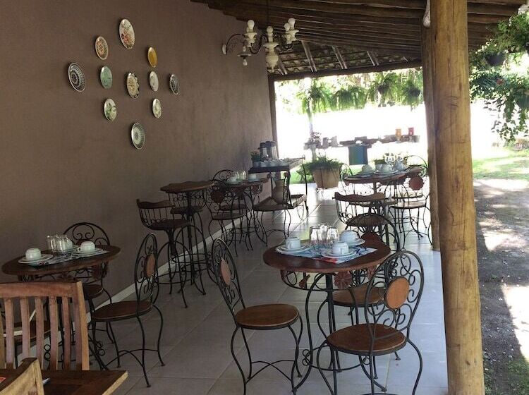 Hotel Vila Noah Pousada