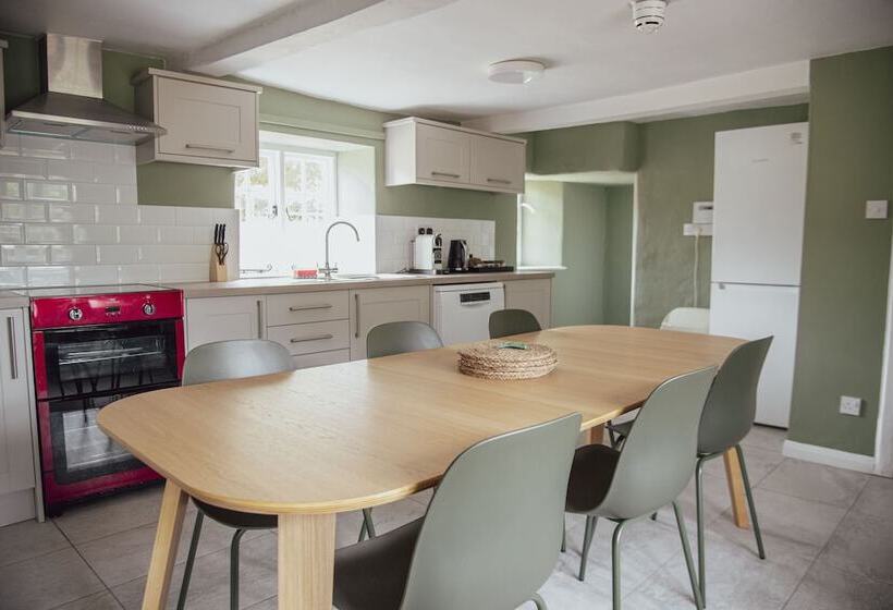 Kestrel Cottage In Castle Ashby