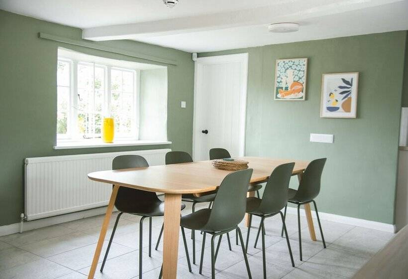 Kestrel Cottage In Castle Ashby