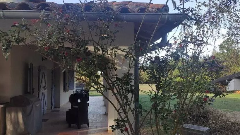 ペンション Lou Cantou