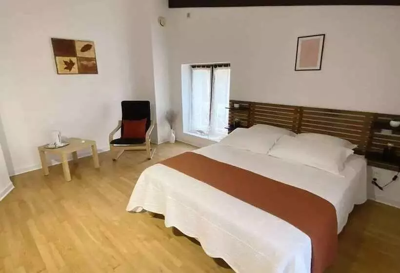 ペンション Lou Cantou