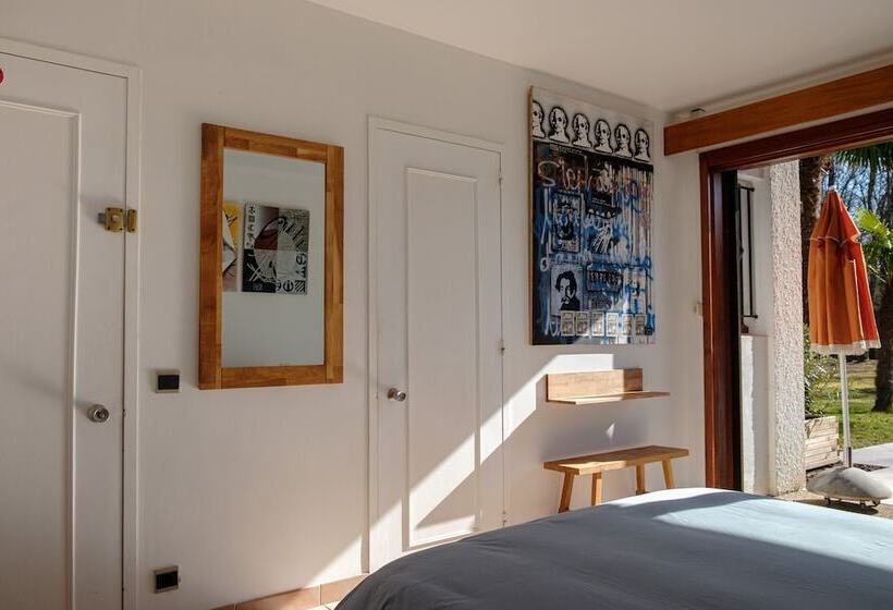 پانسیون Parc De L Aiguade