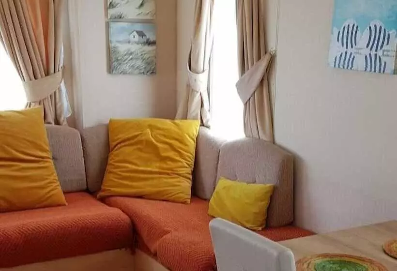 Remarkable Caravan In Abergele Towyn