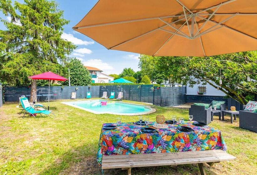 Резиденция Arena Premium