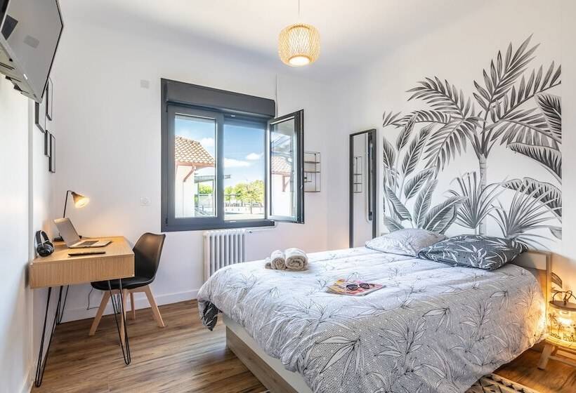 Резиденция Arena Premium