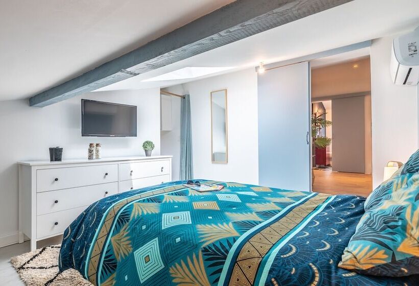 Резиденция Arena Premium