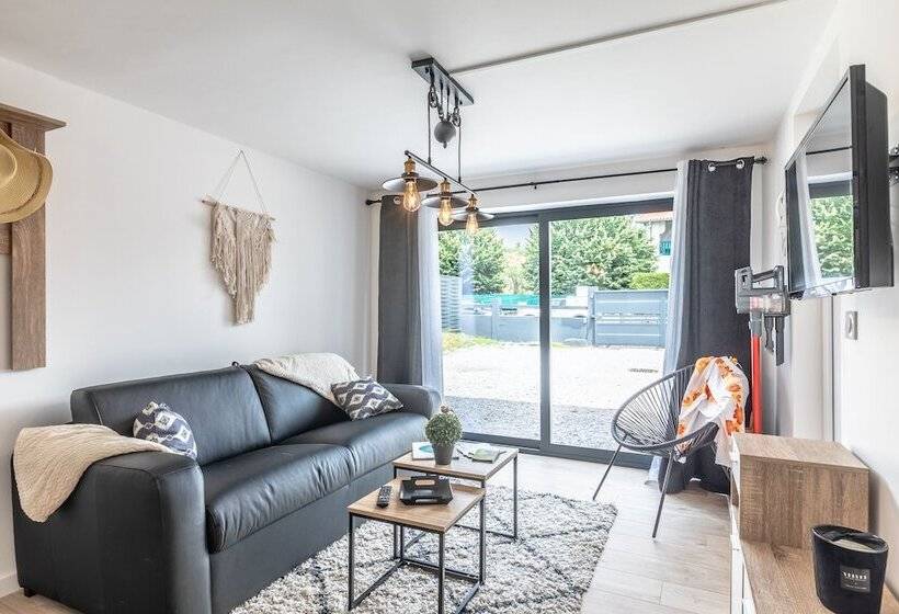 Резиденция Arena Premium