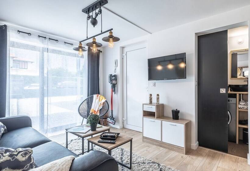 Резиденция Arena Premium