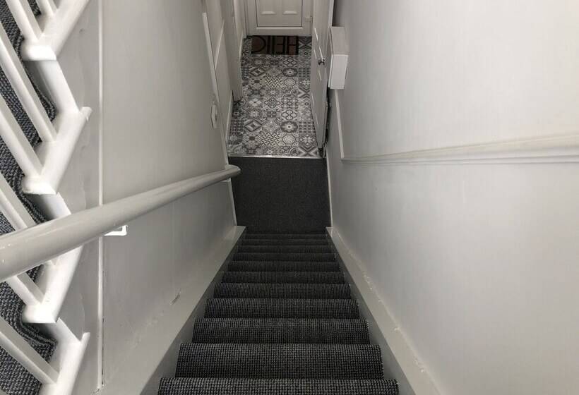 Резиденция Jarrow,tyneside Ideal For Contractors Park Free