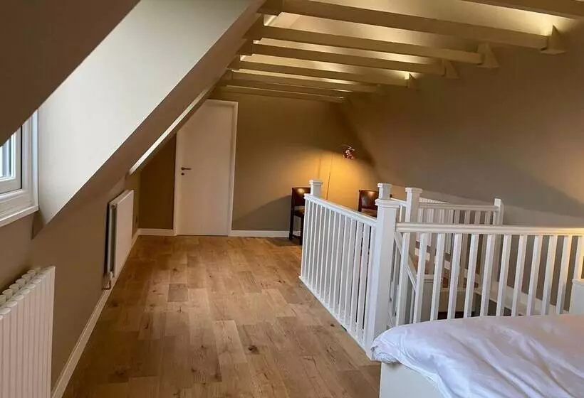 Unique 5bd Farm House Perfect For Relaxing