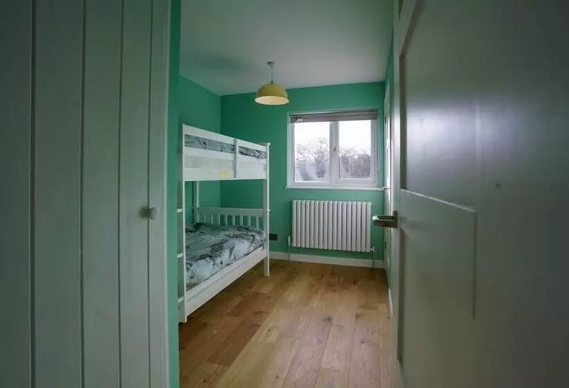 Unique 5bd Farm House Perfect For Relaxing