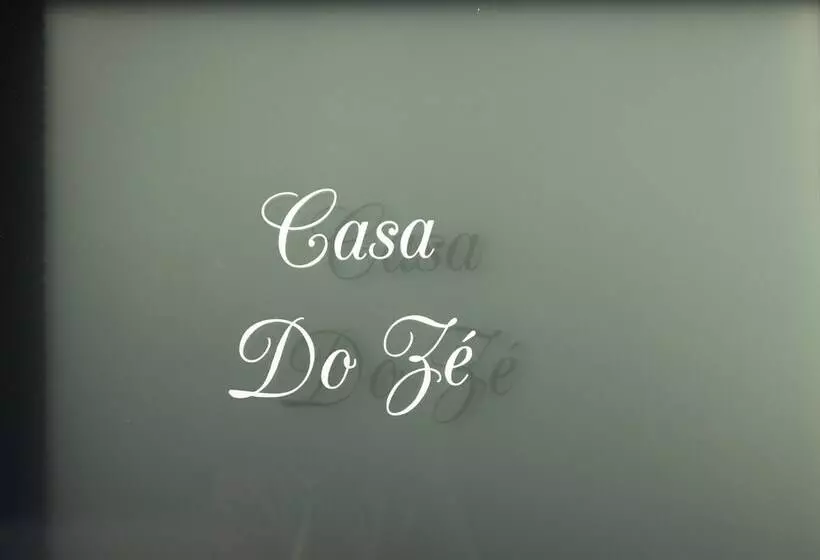 Abraços Dos Avós   Casas De Aldeia