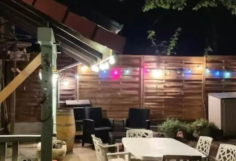 ベッドアンドブレックファースト Les Jardins De Kuz