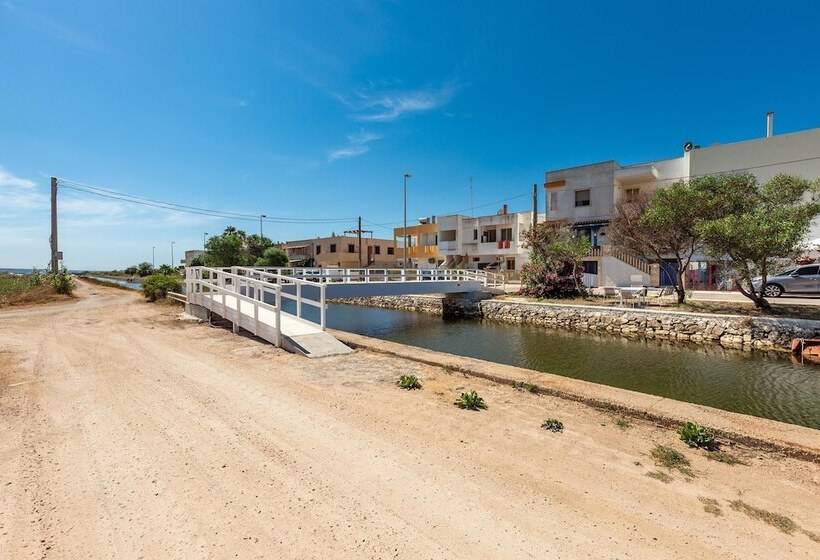 هتل 3071 Perla Saracena Luxury Suites   Matrimoniale Standard / Accessibile