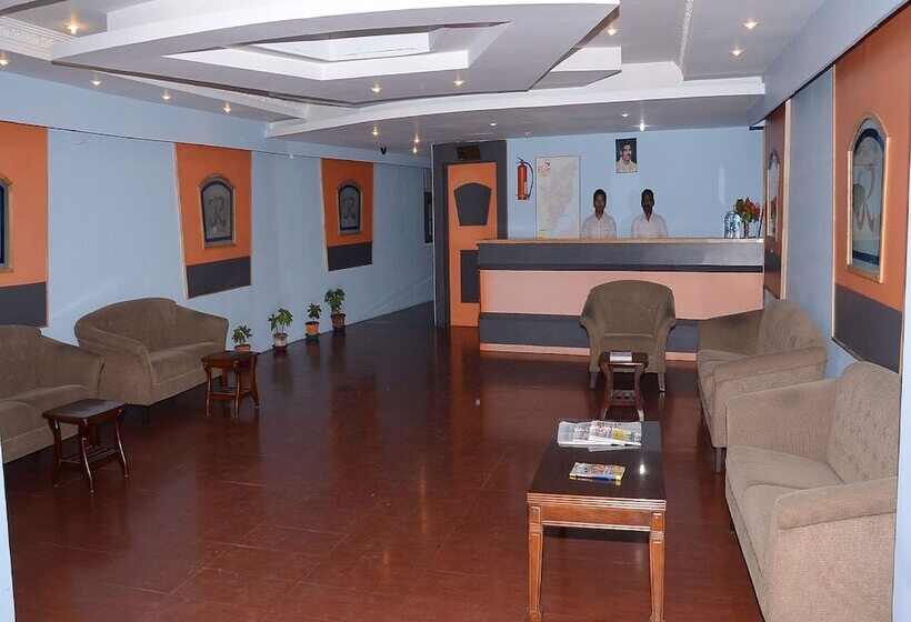 酒店 Jayaraj Residency