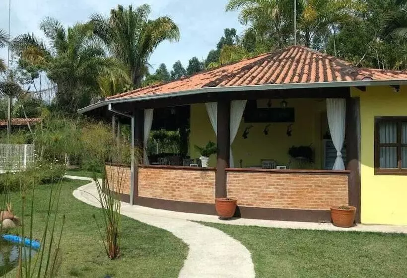 ホテル Pousada Recanto Indaiá