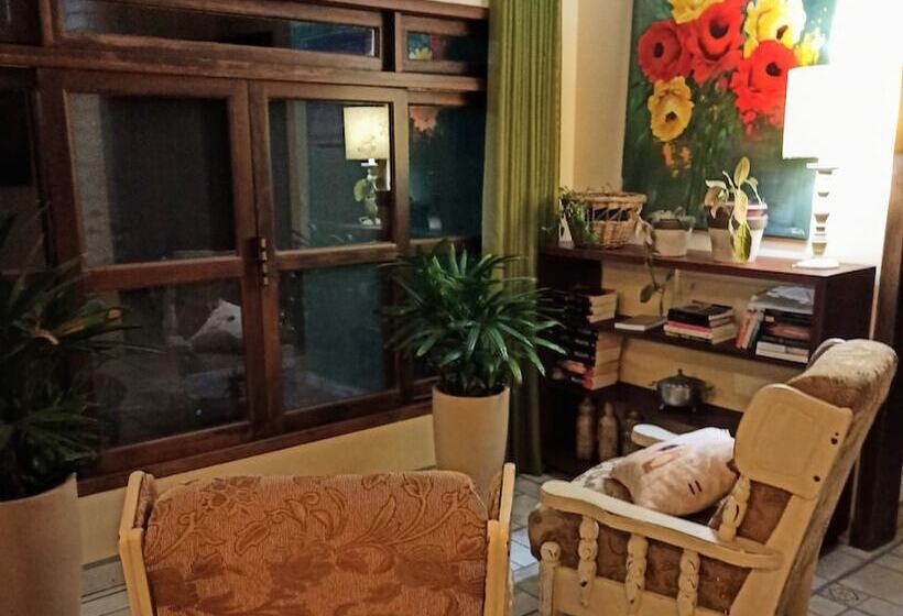 호텔 Pousada Recanto Indaiá