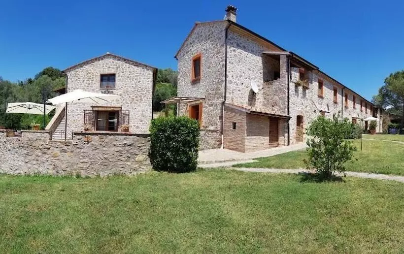 Maaseutuhotelli Tenuta Di Maro