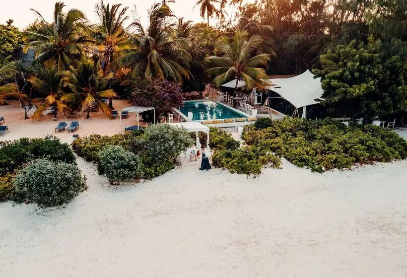 Hotelli Sharazad Oasis Retreat