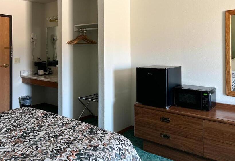 酒店 The Trail Inn   Sutton, Nebraska   Us 6 Hwy