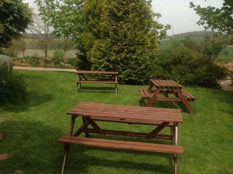 Lovely 2 Bed Chalet At Robinhood Retreat Free Park